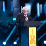 Irinel Columbeanu s-a luat la "roast" la iUmor. Cum e să fii sărac