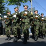 Armata obligatorie în România. Se reintroduce stagiul militar?