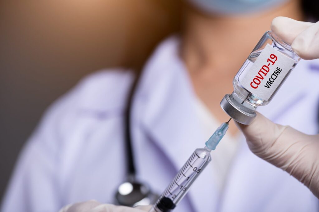 Încă un vaccin anti-COVID ar putea fi disponibil curând! Se administrează într-o singură doză