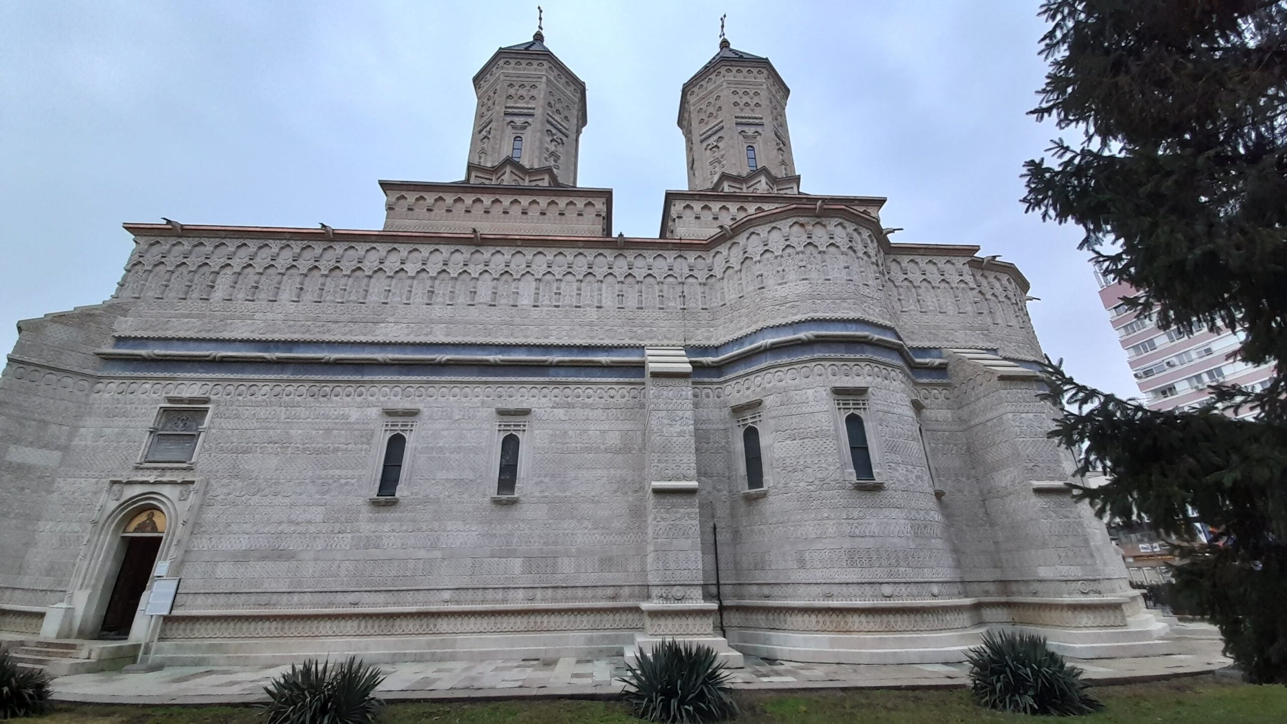 Mănăstirea Sfinții Trei Ierarhi