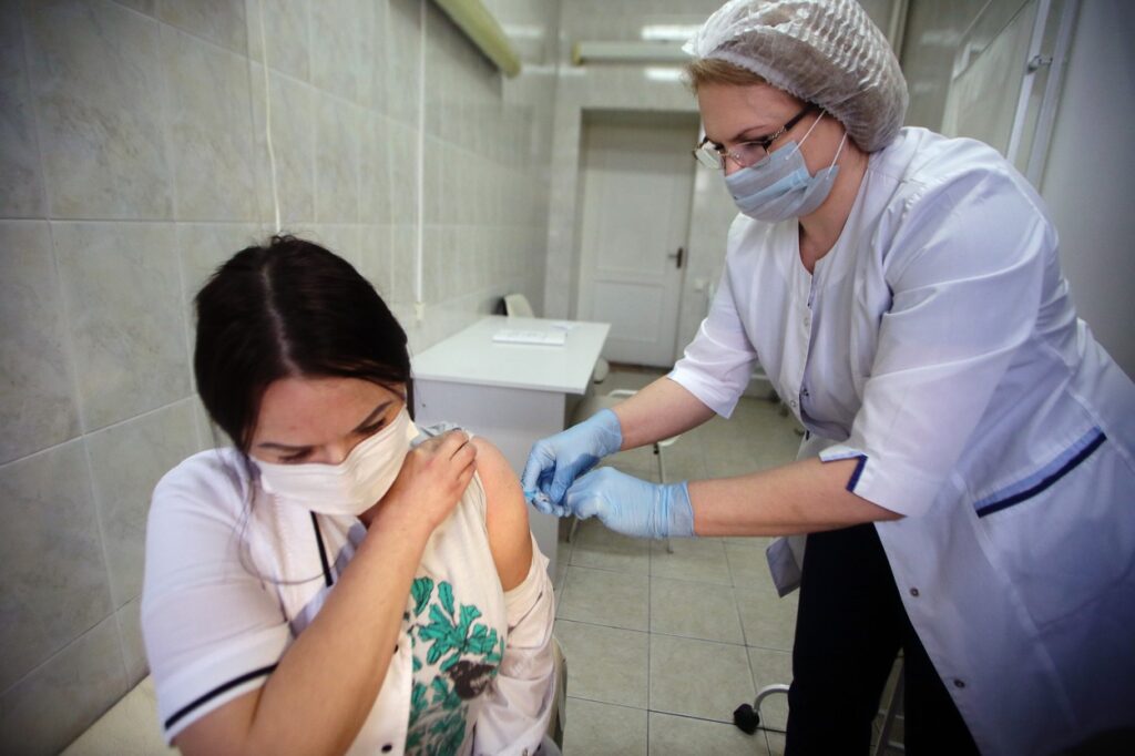 Banii pentru vaccinul COVID!