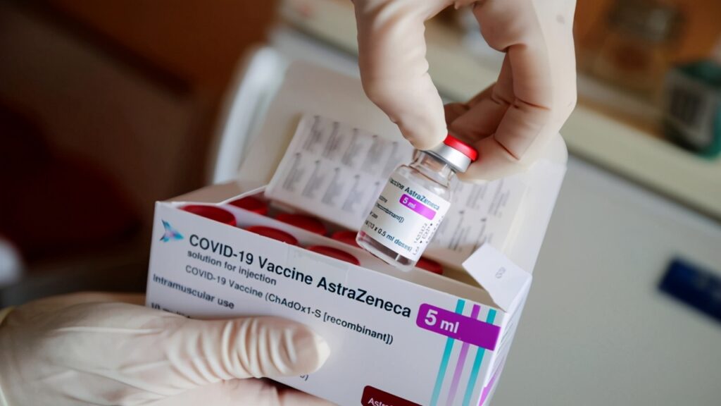 Vaccinul AstraZeneca, suspendat în mai multe țări