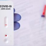 Teste rapide COVID în farmacie! Unde te poți face testul gratuit