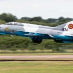 Un avion militar de vânătoare MiG-21 LanceR s-a prăbușit în România