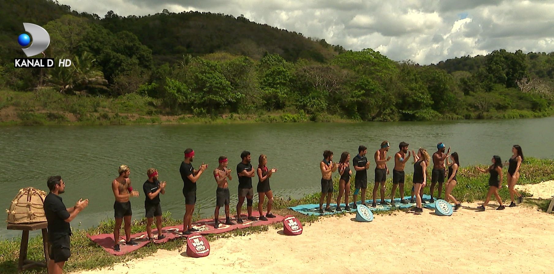 Concurenți noi la Survivor! Cine sunt cele patru fete care intră în concurs