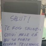 Ce au găsit lucrătorii de la un service GSM într-un telefon. Ireal!