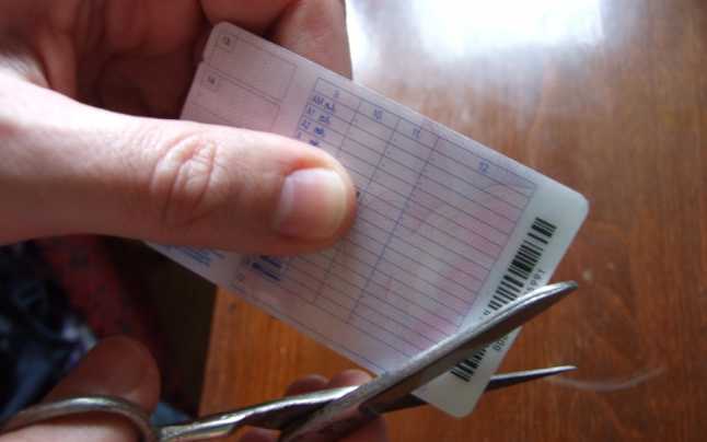 Boli cronice permis auto. Lista bolilor care te lasă pieton