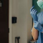 Ce salariu are un medic rezident în România. Cât este sporul de COVID