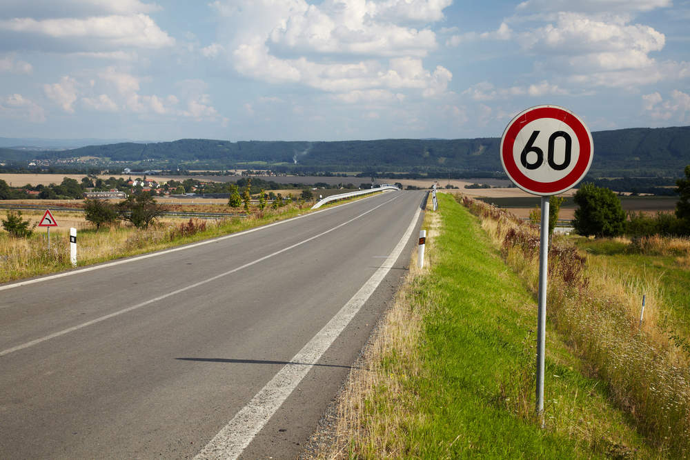 Viteza legală în România. Schimbări în Codul Rutier 2022