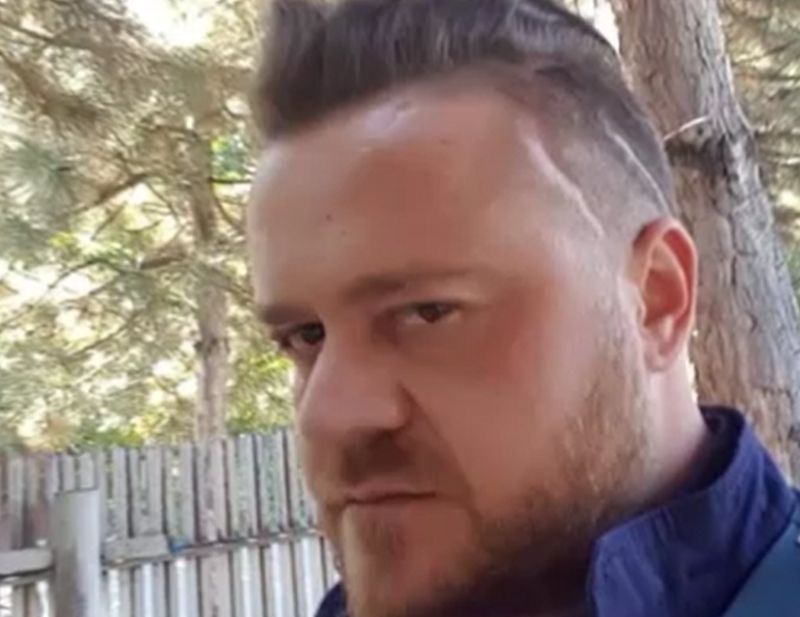 Aventurile unui polițist din Buzău: a mers drogat la prostituate și a refuzat să plătească, apoi s-a urcat beat la volan și a produs un accident rutier