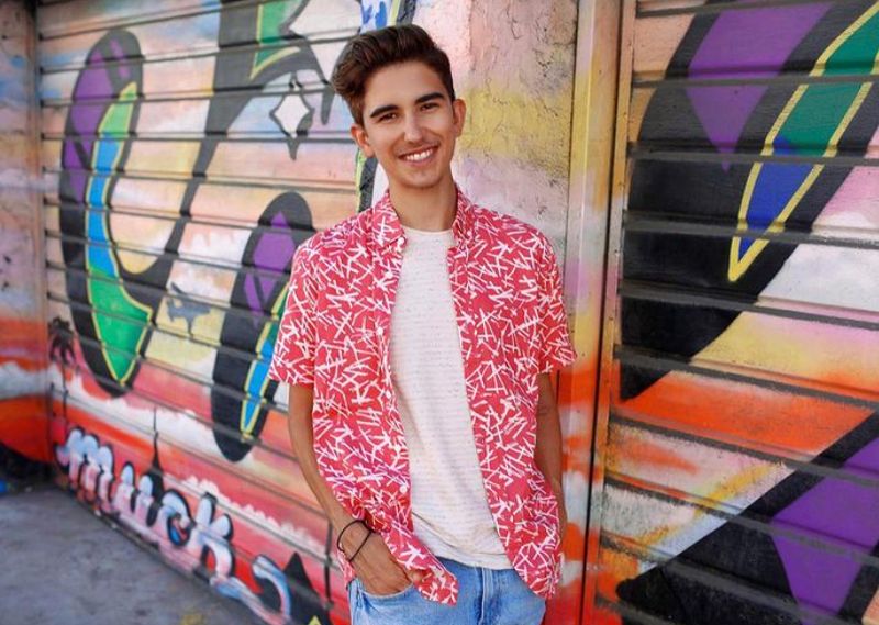 Cine este Sebastian Dobrincu de la Imperiul Leilor. Milionar la 23 de ani! 