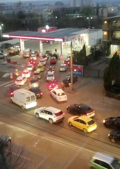 Prețuri mai mari la pompă! Cât costă benzina și motorina după isteria prețurilor la carburanți