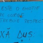 Cât te costă să faci duș la plajă. Mesajul VIRAL: "Apa este o emoție"