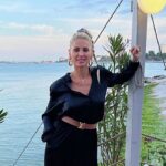 Cât costă o noapte de cazare în hotelul Andreei Bănică din Eforie Nord