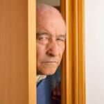 Președintele de bloc poate intra apartamentul tău fără să îi dai voie. Ce riști dacă nu îi permiți accesul