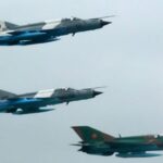 Alertă cu bombă într-un avion, deasupra României | Aeronava a fost escortată de două avioane de vânătoare