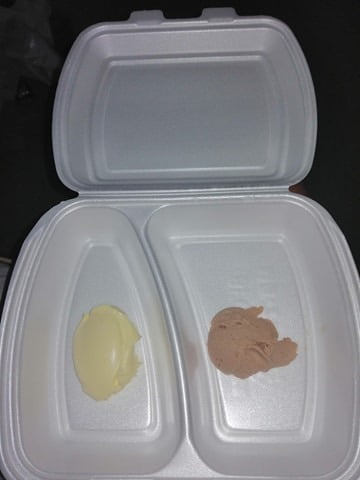 Meniul într-o maternitate din Germania vs. una din România. O româncă a fotografiat totul!