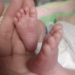 Medicii i-au spus că bebelușul a murit în pântece, dar ea nu a încetat să spere: "E miracolul meu de Crăciun"