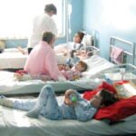 Tratamente și analize gratuite pentru mamele și copiii cu venituri mici