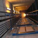 Descoperire macabră în puțul unui lift din Botoșani. A căzut de la etajul zece
