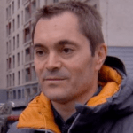Noul business "predictibil" şi "sigur" practicat de români. Cristian a reuşit să îşi cumpere 3 garsoniere în 10 ani