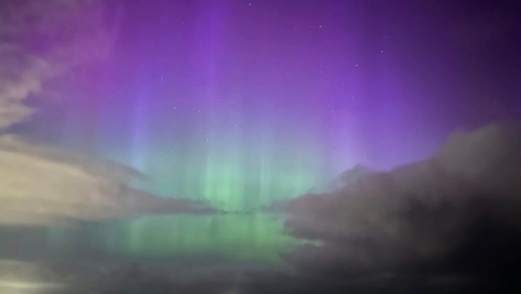 Fenomen spectaculos pe cerul Europei. Aurora boreală, vizibilă și la granița României