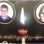 “Două familii și-au pierdut copiii". S-au urcat în mașina condusă de prietenul lor de 13 ani și au plătit cu viața. Doi copii de 14 ani au murit pe un drum din Irlanda