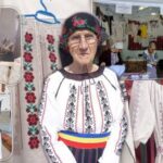 O botoșăneancă este cunoscută în toată lumea după ce a făcut din satul natal muzeu