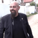 Piedone la primărie. De luni se întoarce la serviciu şi şi-a stabilit deja un obiectiv: să îi verifice pe cei care i-au ţinut locul