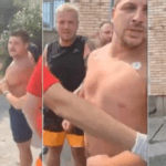 "Pe tine te bat când te prind!" Bătăuşii de pe plaja din Costineşti, eliberaţi sub control judiciar. Au continuat scandalul la ieşirea din arest