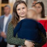 Medicul şi asistentele de la maternitatea din Botoşani au fost suspendaţi după ce Alexandra a murit în chinuri sub ochii lor