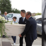 „Adio, Valeria.” Tânăra moartă în Italia în fața fetiței sale a fost condusă pe ultimul drum