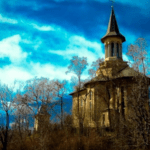 Locul unde dacă te căsătorești, rămâi împreună toată viața. Unde se află această biserică magică