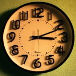 Ora de iarnă 2023. Când va renunța România la schimbarea ceasului