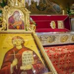 Sfânta Parascheva, sărbătoare importantă pentru români. Ce trebuie să faci pentru ca sfânta să îți asculte rugăciunile