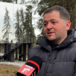 Românul care a investit 60.000 într-o cabană "cameleon". Cât costă o noapte de cazare în cabana invizibilă