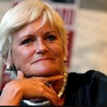 Monica Tatoiu: „Mă culcam cu cine nimeream. Tata a crezut că prin căsătorie o să mă potolesc”