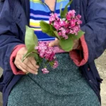 Povestea dramatică a lui „tanti Mimi”, o pensionară din Filiași. Ce a ajuns să facă pentru bani, la 70 de ani