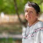 „Fata mea muncește în Italia, dar acum e bolnavă.” Nostalgia unei românce care s-a retras la mănăstire după ce copiii i-au plecat în străinătate