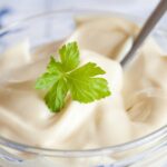 Cum să faci cea mai bună maioneză dietetică fără ulei pentru salata de boeuf