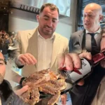 Pescobar dă iarăși cu bâta-n baltă! Taverna Racilor din Cluj, proaspăt inaugurată, a fost desființată de clienții nemulțumiți: „Gogule, nu așa se deschide un restaurant”