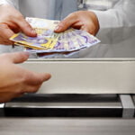 Cum îți poți scădea rata de la bancă și cu 500 de lei. Ce trebuie să faci