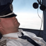 Piloții unui avion cu 153 de oameni la bord au adormit în zbor. Avionul a deviat de la ruta stabilită