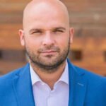 Andrei Ștefănescu, despe fosta soție care l-a înșelat. „Am angajat un detectiv să o urmărească. Cel mai chinuitor este să te culci lângă un om care ştii că te minte”