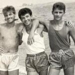 Cine sunt flăcăii din imagine: Transformarea unuia dintre ei într-Un cunoscut om de televiziuneă în România