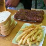 Cu câți lei a ajuns să se vândă un singur mic, la „împinge tava” în Mamaia. Cum a reacționat un turist când a văzut prețurile