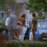 În filmul „Buletin de Bucureşti” din 1982, apare o pungă cu sigla Carrefour! Totuși, Carrefour a deschis primul supermarket în România abia în 2001… Cum poate fi explicat acest lucru?