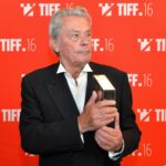 Alain Delon a murit. Actorul francez avea 88 de ani: ”S-a stins din viaţă în linişte în casa sa”