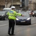 Atenție șoferi! Amendă usturătoare dacă nu dețineți aceste echipamente în mașină atunci când vă oprește poliția