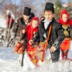 Când se merge la colindat. Tradiții și obiceiuri frumoase la români